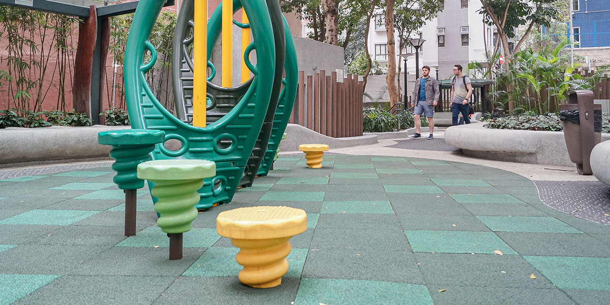 recycled-rubber-flooring-for-playgrounds